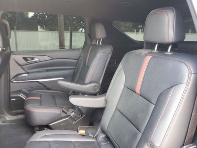 2025 Chevrolet Traverse RS