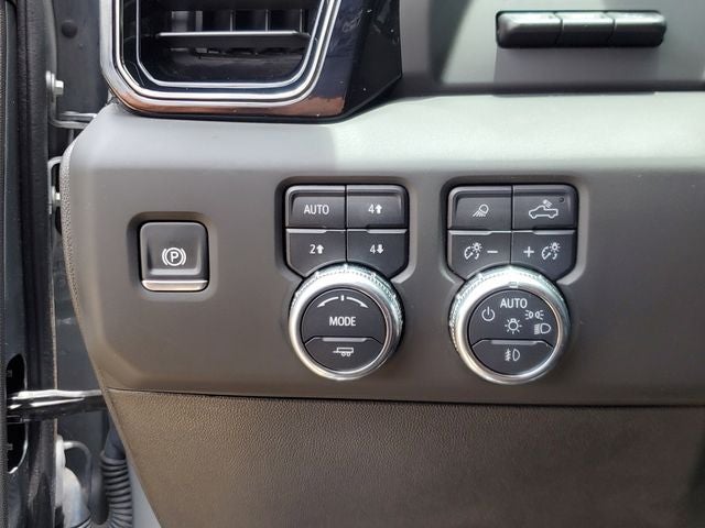 2025 GMC Sierra 2500HD AT4