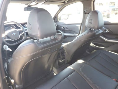 2025 BMW 3 Series 330i