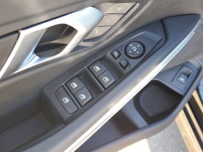 2025 BMW 3 Series 330i