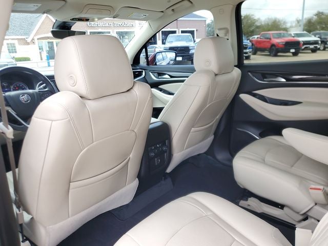 2022 Buick Enclave Essence