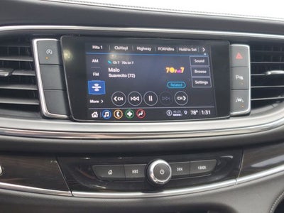2022 Buick Enclave Essence