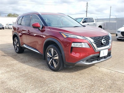 2022 Nissan Rogue SL