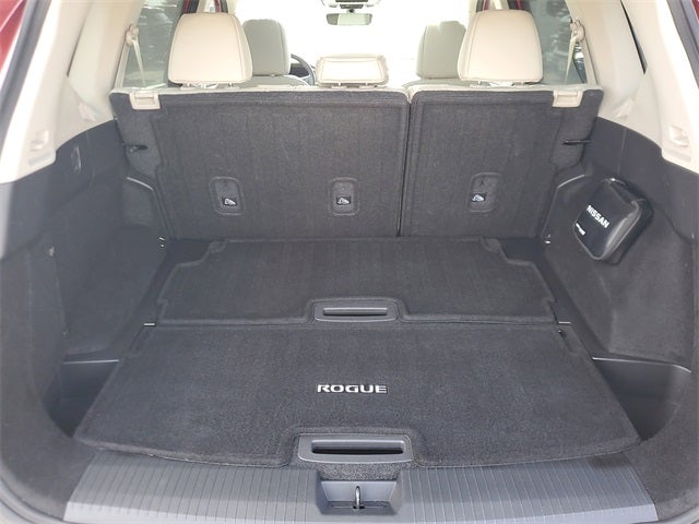 2022 Nissan Rogue SL