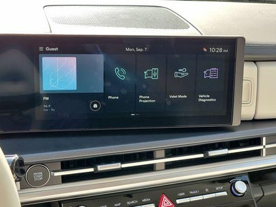 2027 Hyundai Santa Fe SE