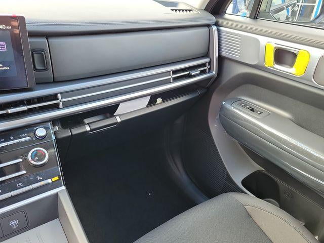2027 Hyundai Santa Fe SE