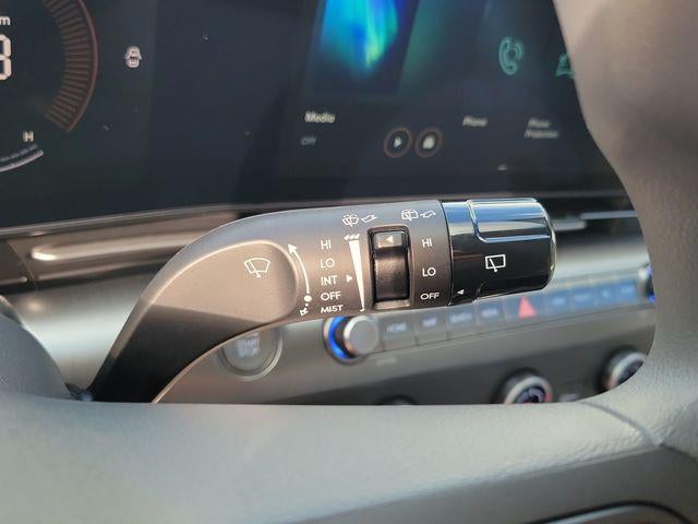 2027 Hyundai Kona SE