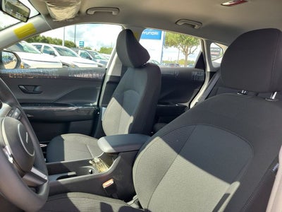 2027 Hyundai Kona SE