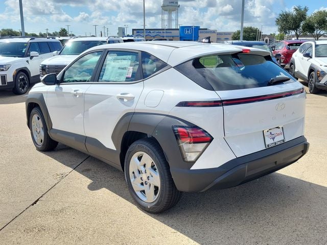 2027 Hyundai Kona SE