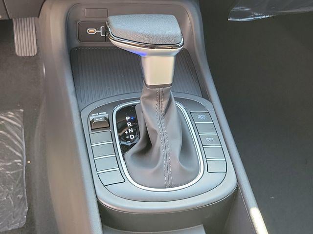 2027 Hyundai Kona SE
