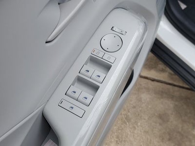 2026 Hyundai Kona SE