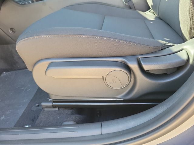 2027 Hyundai Kona SE