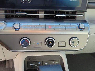 2027 Hyundai Kona SE