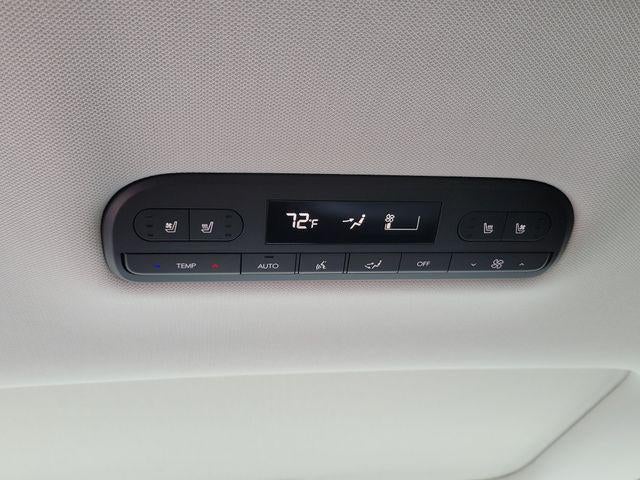 2027 Hyundai Palisade SEL Premium 7 Passenger