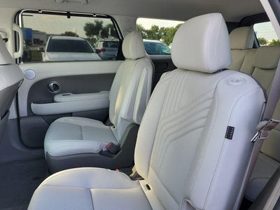 2027 Hyundai Palisade SEL Premium 7 Passenger