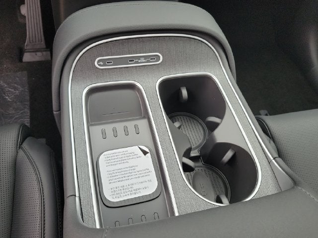 2027 Hyundai Palisade SEL Premium 7 Passenger