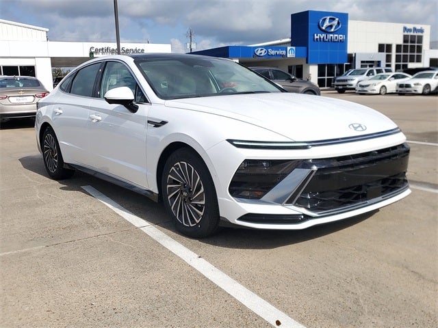 2026 Hyundai Sonata Hybrid Limited