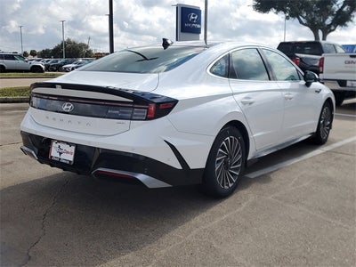 2026 Hyundai Sonata Hybrid Limited
