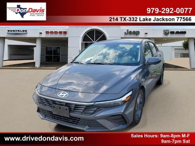 2024 Hyundai Elantra SEL