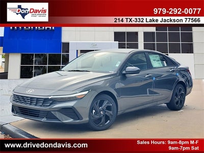 2026 Hyundai Elantra SEL Sport