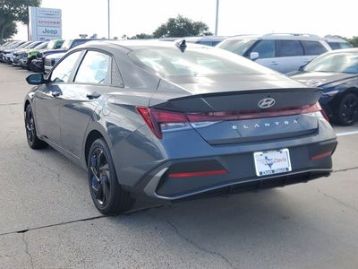 2026 Hyundai Elantra SEL Sport