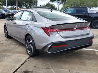 2025 Hyundai Elantra Hybrid SEL Sport