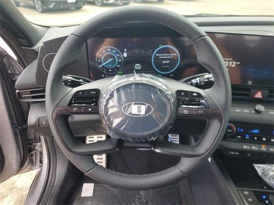 2025 Hyundai Elantra Hybrid SEL Sport