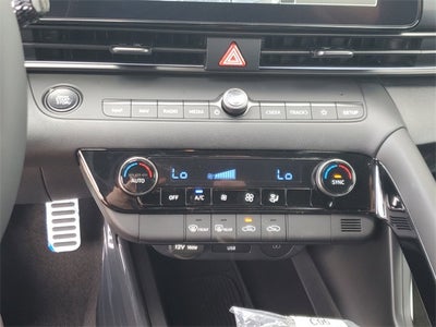 2025 Hyundai Elantra Hybrid SEL Sport