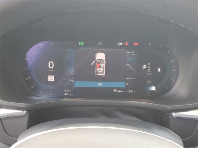 2024 Volvo XC60 B5 Plus Dark Theme