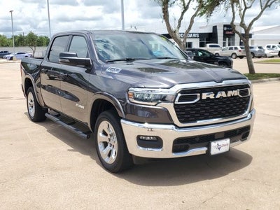 2025 RAM 1500 Lone Star Crew Cab 4x4 5'7" Box