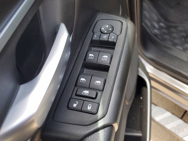 2025 RAM 1500 Lone Star Crew Cab 4x4 5'7" Box