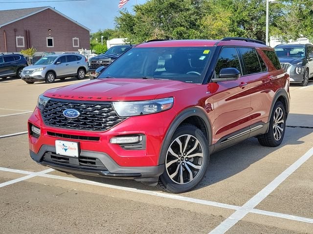 2022 Ford Explorer ST-Line