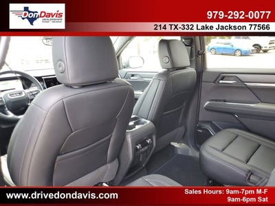 2026 GMC Acadia Elevation
