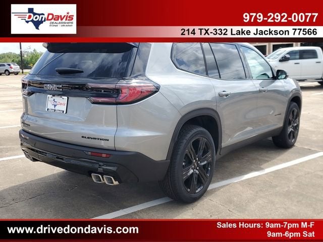 2026 GMC Acadia Elevation