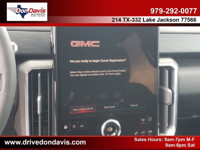 2026 GMC Acadia Elevation