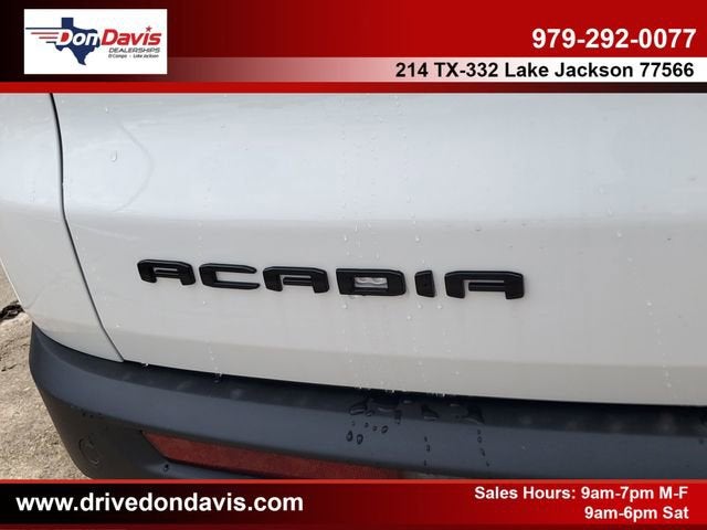 2026 GMC Acadia Elevation