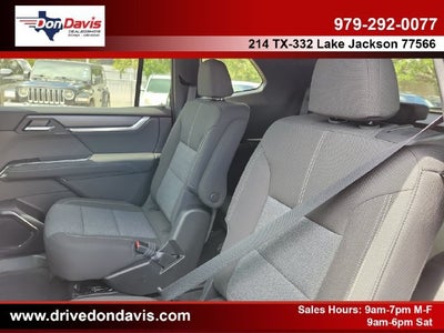2027 GMC Acadia Elevation