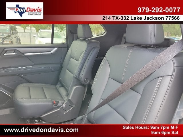 2027 GMC Acadia Elevation