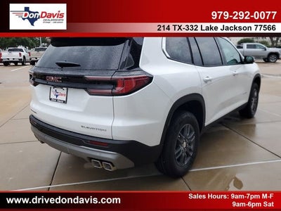 2026 GMC Acadia Elevation