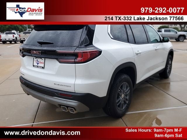 2026 GMC Acadia Elevation