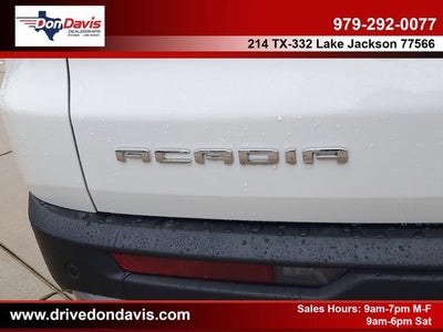 2026 GMC Acadia Elevation