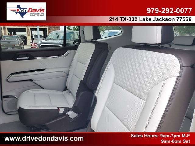 2026 GMC Acadia Denali