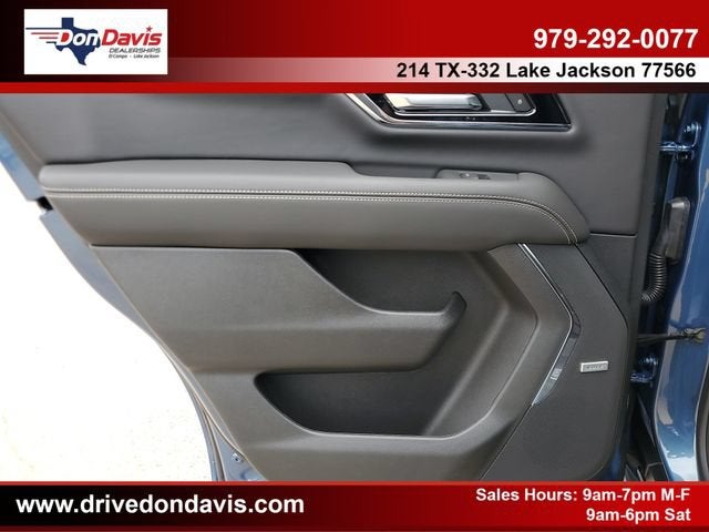 2026 GMC Yukon Elevation