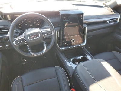 2025 GMC Yukon Elevation