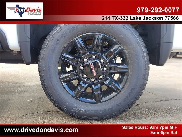 2026 GMC Sierra 2500 HD AT4