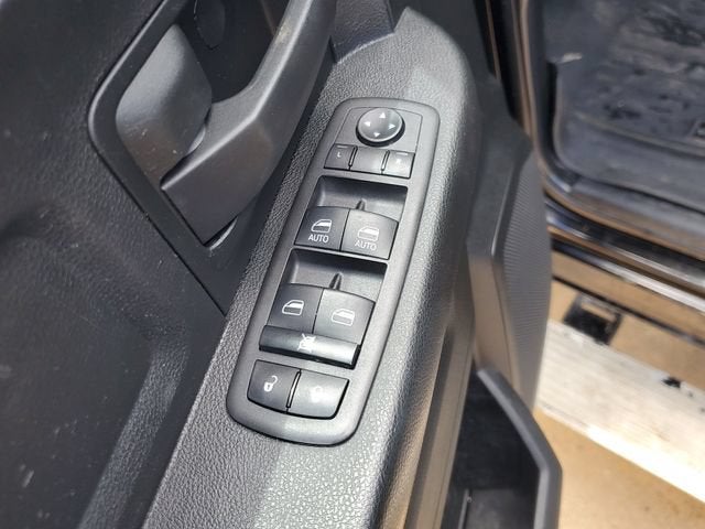 2022 RAM 2500 Tradesman Crew Cab 4x4 6'4" Box