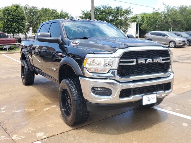 2022 RAM 2500 Tradesman Crew Cab 4x4 6'4" Box