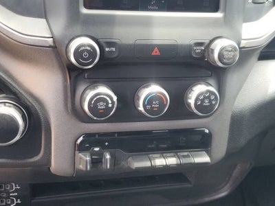 2022 RAM 2500 Tradesman Crew Cab 4x4 6'4" Box