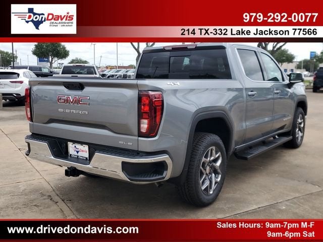 2026 GMC Sierra 1500 SLE