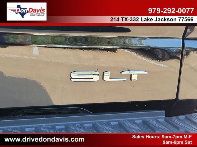 2026 GMC Sierra 1500 SLT